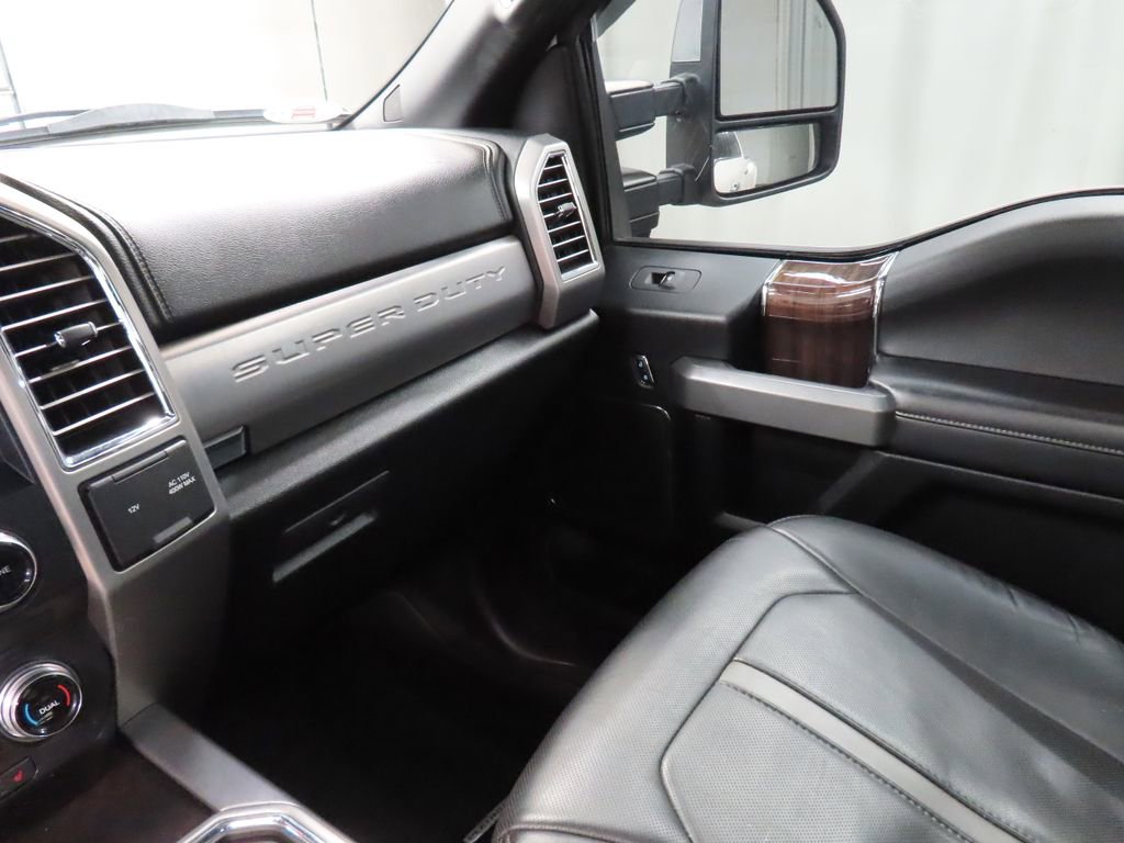 Used 2017 Ford F450 Platinum w/ Platinum Ultimate Package AWD/4WD image 23