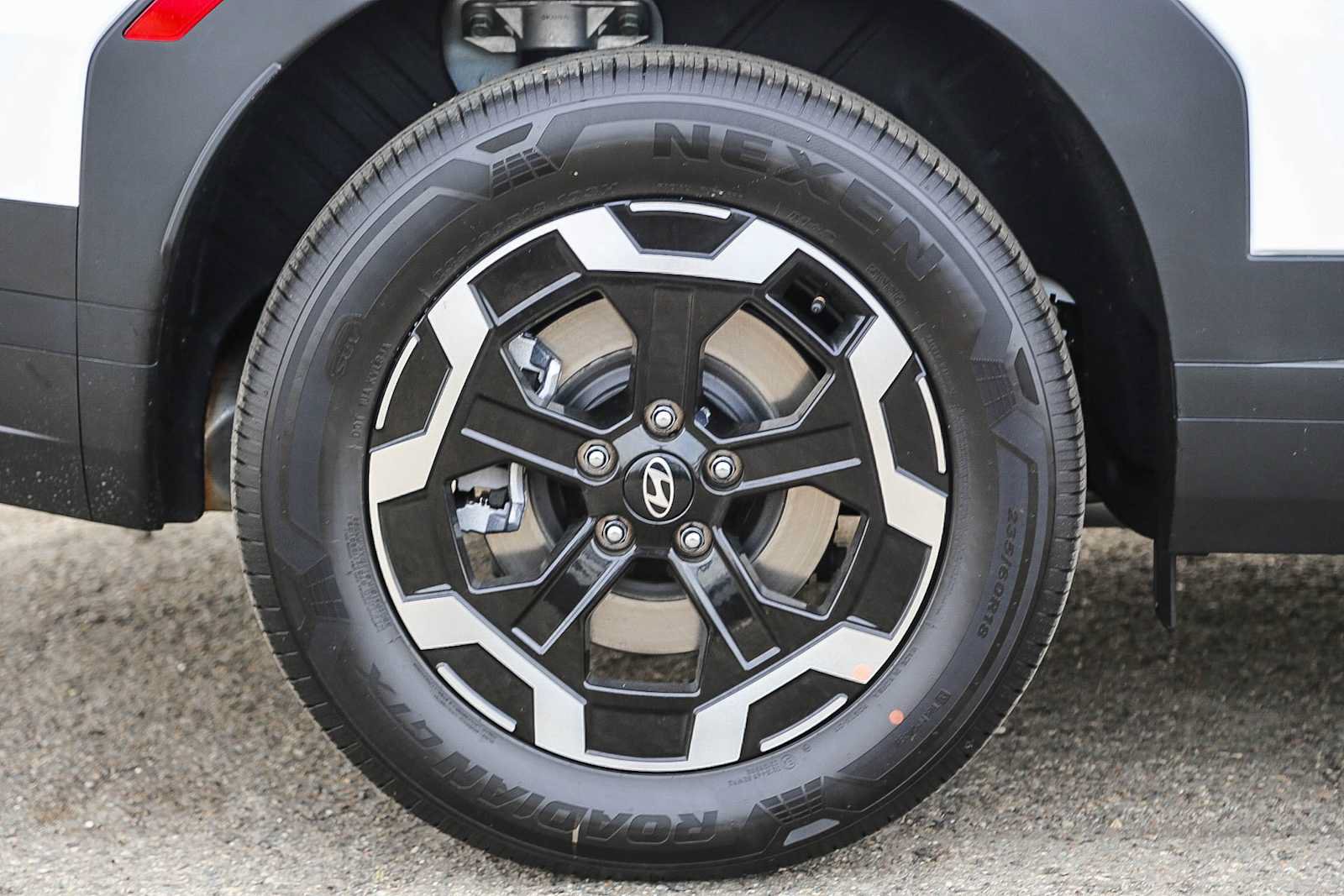 New 2026 Hyundai Santa Fe SE FWD image 13