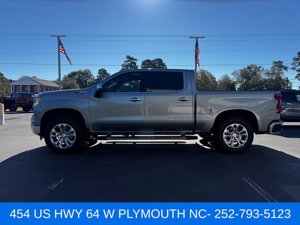 Used 2024 Chevrolet Silverado 1500 LTZ w/ LTZ Premium Package AWD/4WD image 2