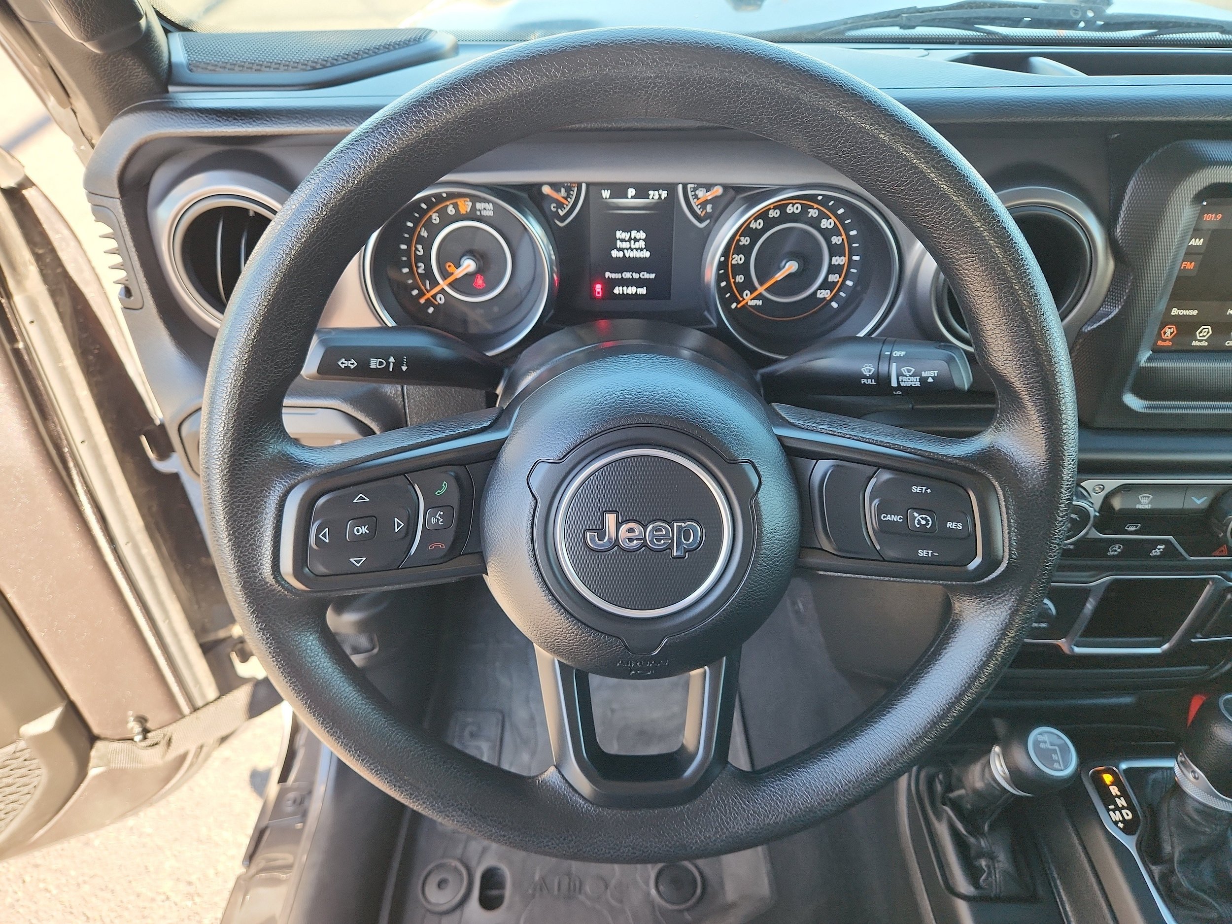 Used 2023 Jeep Gladiator Sport AWD/4WD image 18