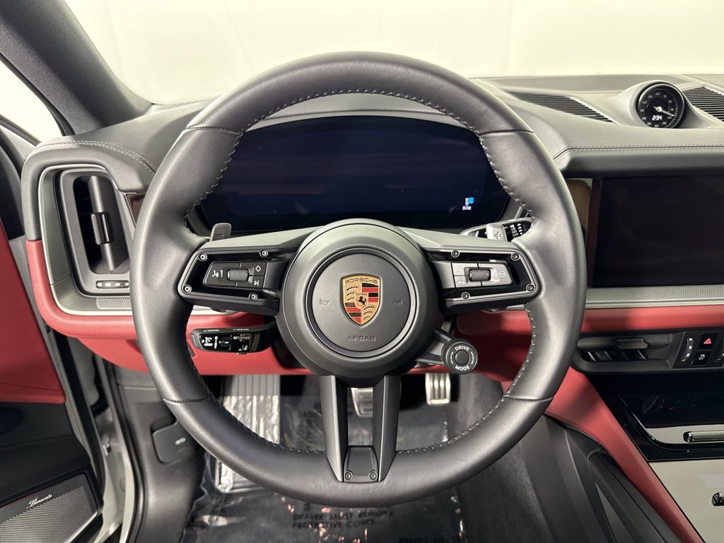 Certified 2026 Porsche Cayenne S AWD/4WD image 35