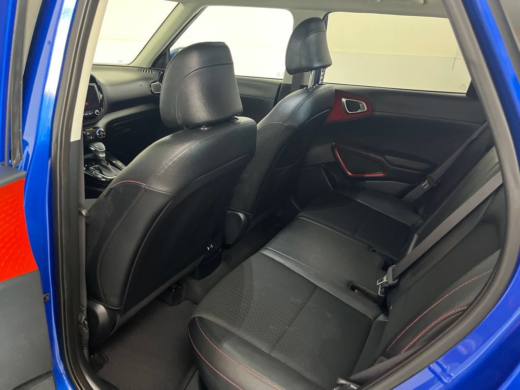 Used 2023 Kia Soul GT-Line w/ GT-Line Technology Package FWD image 25