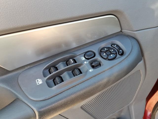 Used 2009 Dodge Ram 2500 Truck SLT w/ Popular Equipment Group AWD/4WD image 11