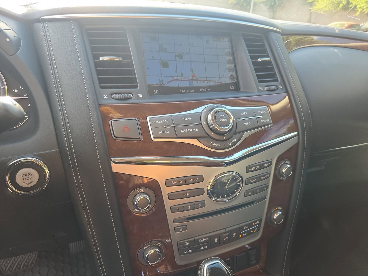 Used 2019 INFINITI QX80 Luxe image 12