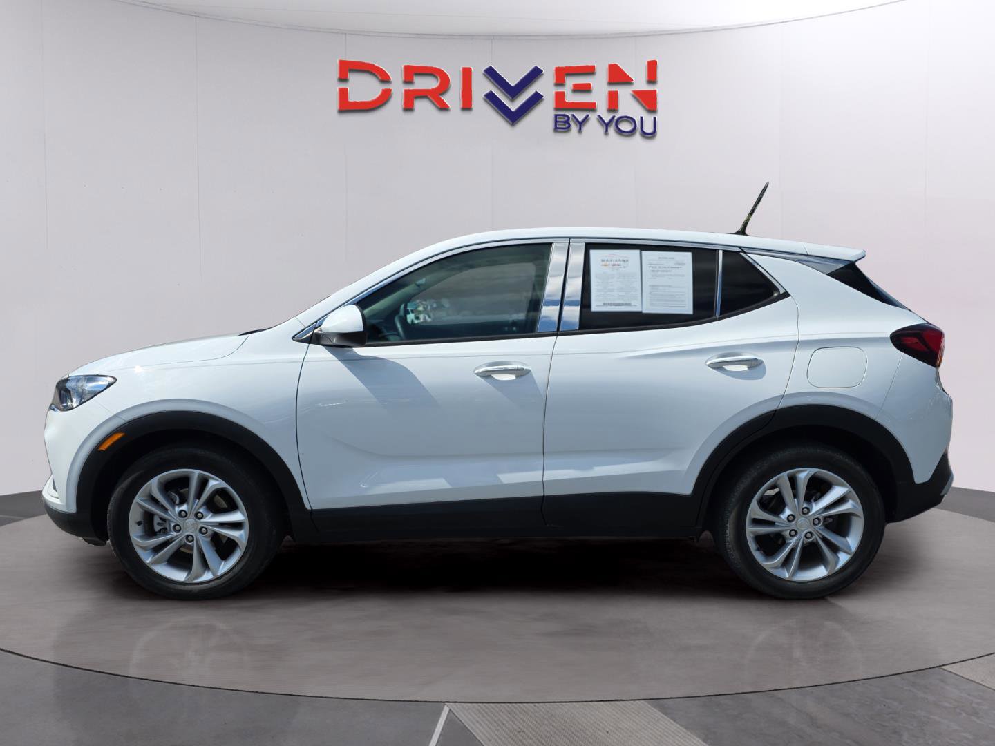 Used 2020 Buick Encore GX Preferred w/ Cold Weather Comfort Package image 2