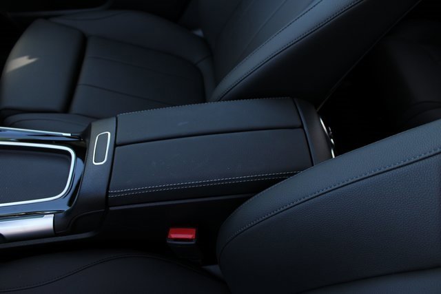 New 2024 Mercedes-Benz EQB 300 4MATIC image 32