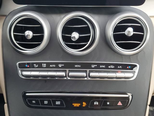 Used 2022 Mercedes-Benz GLC 300 GLC 300 w/ Premium Package Lite image 32