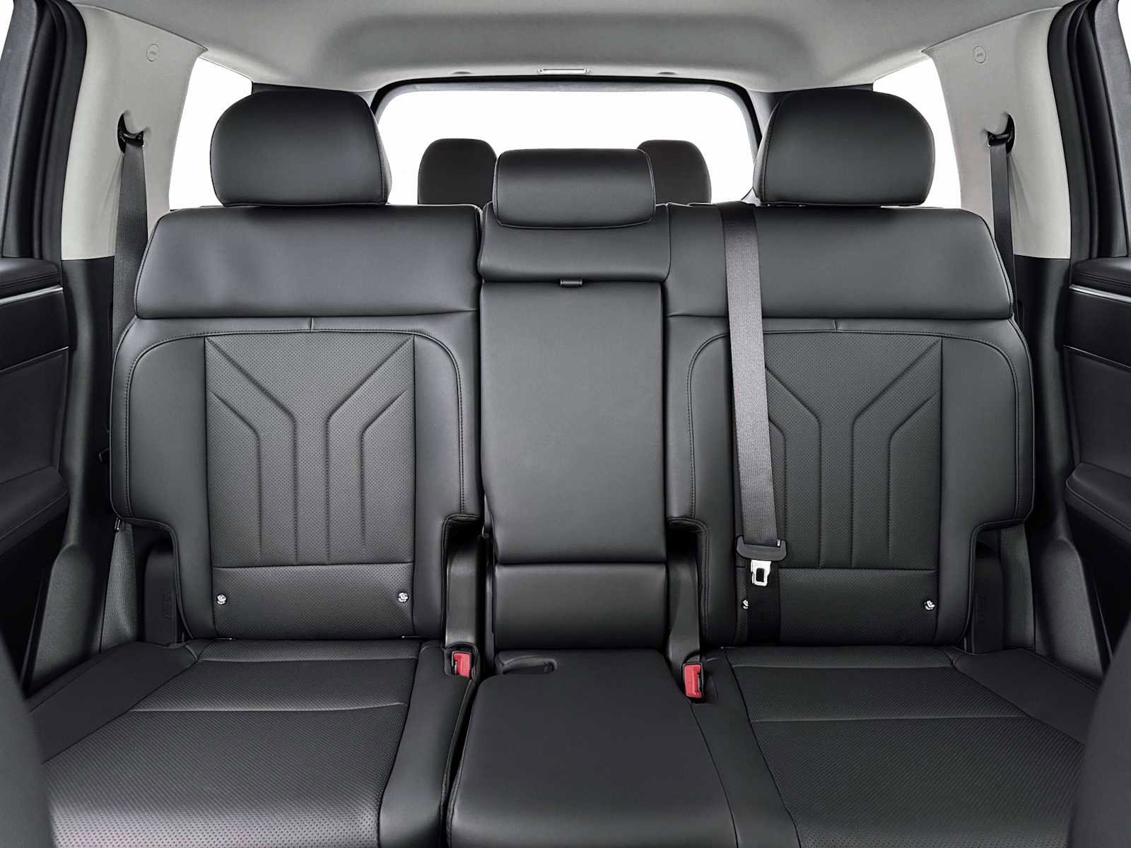 New 2026 Hyundai Santa Fe SEL FWD image 16