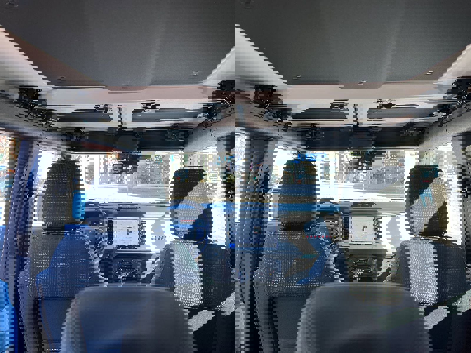 New 2025 Ford Bronco Heritage Edition image 11