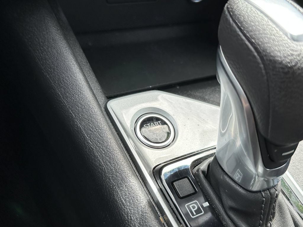 Used 2025 Nissan Altima 2.5 S FWD image 29