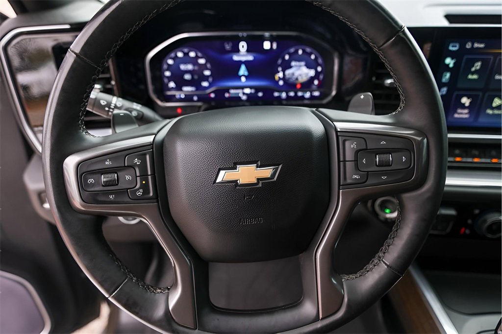 Used 2023 Chevrolet Silverado 1500 High Country w/ High Country Premium Package image 15