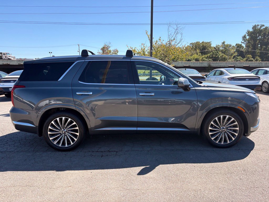 Used 2024 Hyundai Palisade Calligraphy AWD/4WD image 9