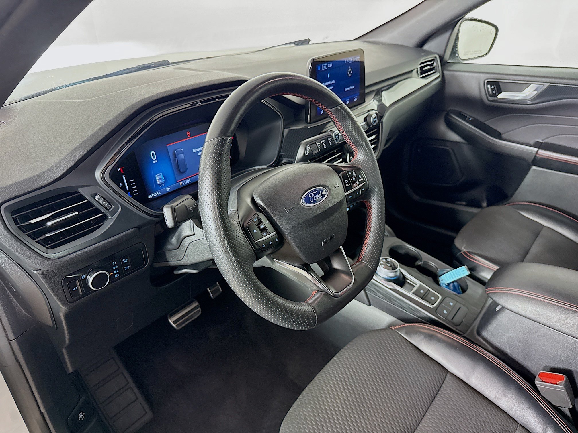 Used 2023 Ford Escape ST-Line AWD/4WD image 8