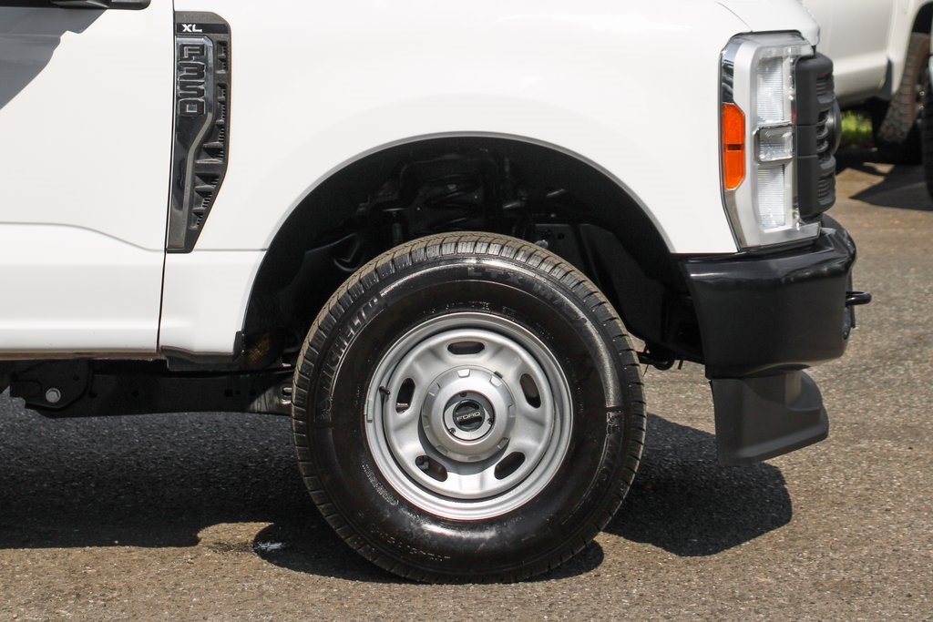 Used 2023 Ford F350 XL image 37