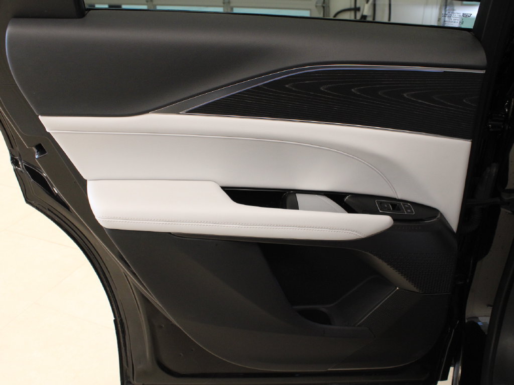 Used 2025 Cadillac Lyriq Sport w/ LPO, Floor Liner Package RWD image 30