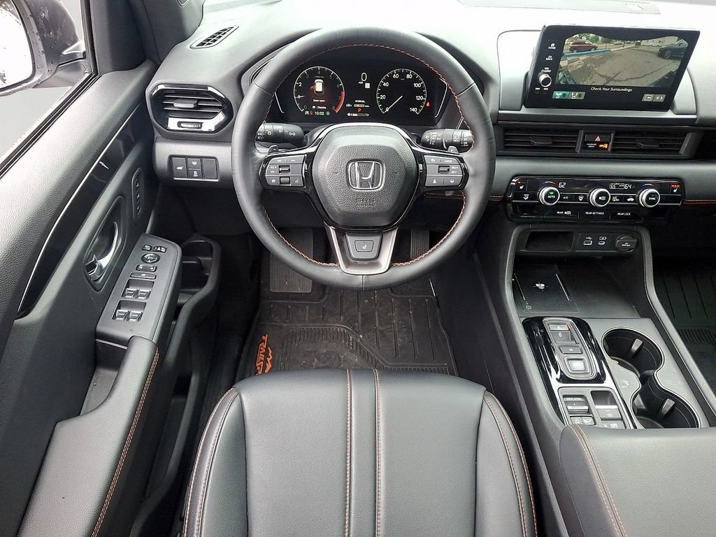 Certified 2023 Honda Pilot TrailSport image 13