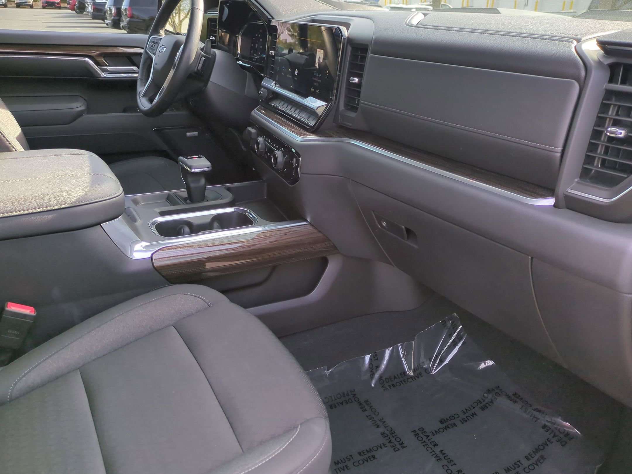 Certified 2025 Chevrolet Silverado 1500 LT Trail Boss w/ Convenience Package II image 45