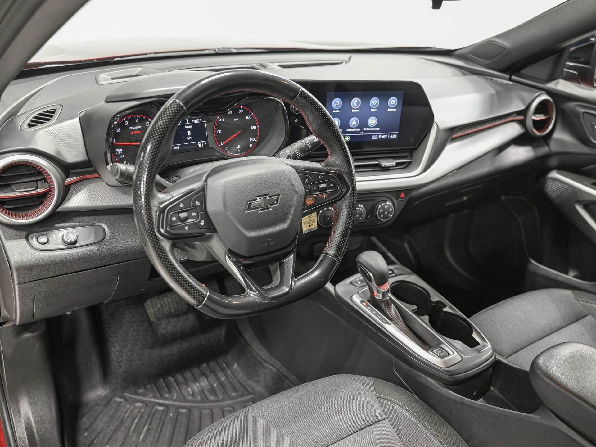 Used 2024 Chevrolet Trax RS w/ Driver Confidence Package image 16