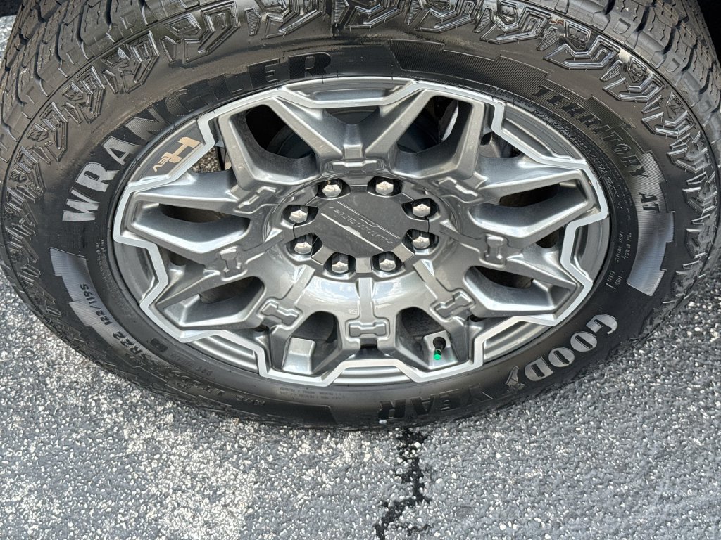 Used 2025 GMC Hummer EV 3X AWD/4WD image 12