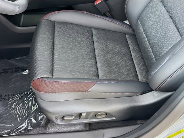 New 2026 Chevrolet Equinox RS w/ Convenience Package III FWD image 21