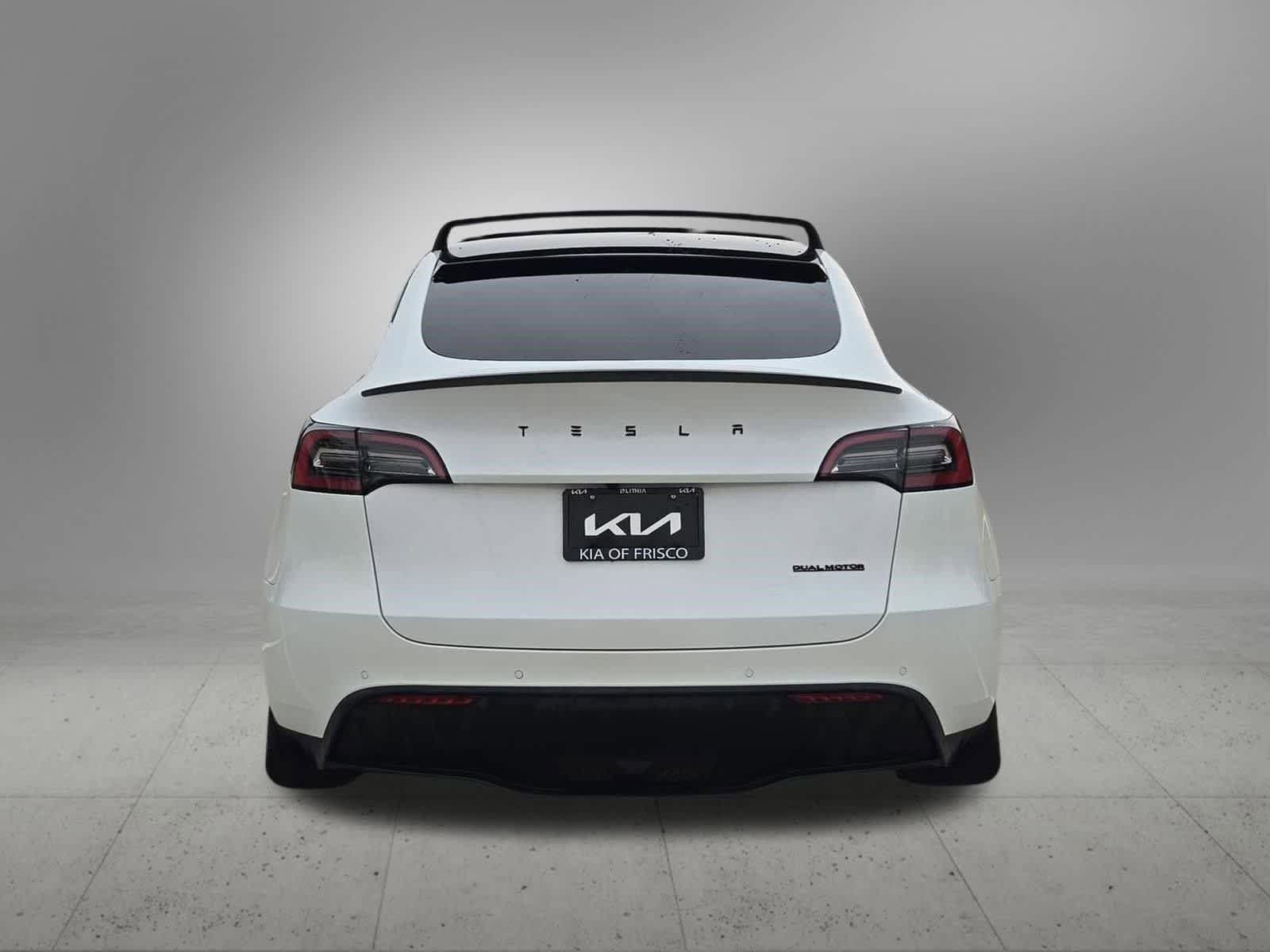 Used 2022 Tesla Model Y Performance AWD/4WD image 5