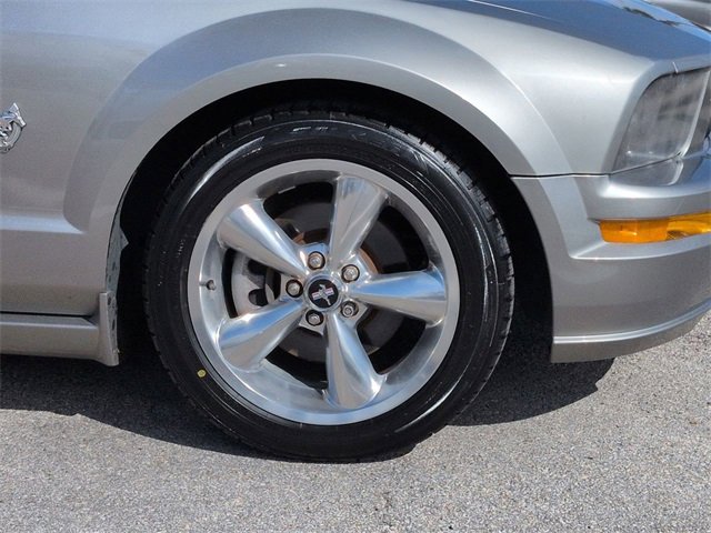 Used 2009 Ford Mustang GT image 11