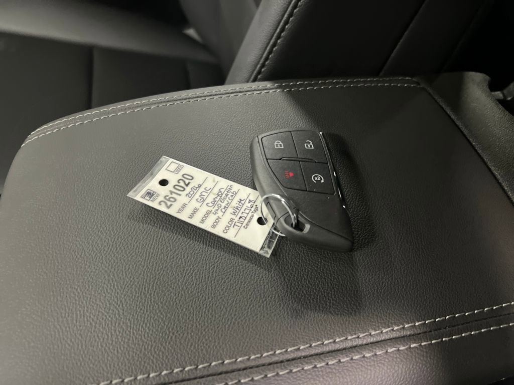 New 2026 GMC Canyon Elevation w/ Convenience Package image 28
