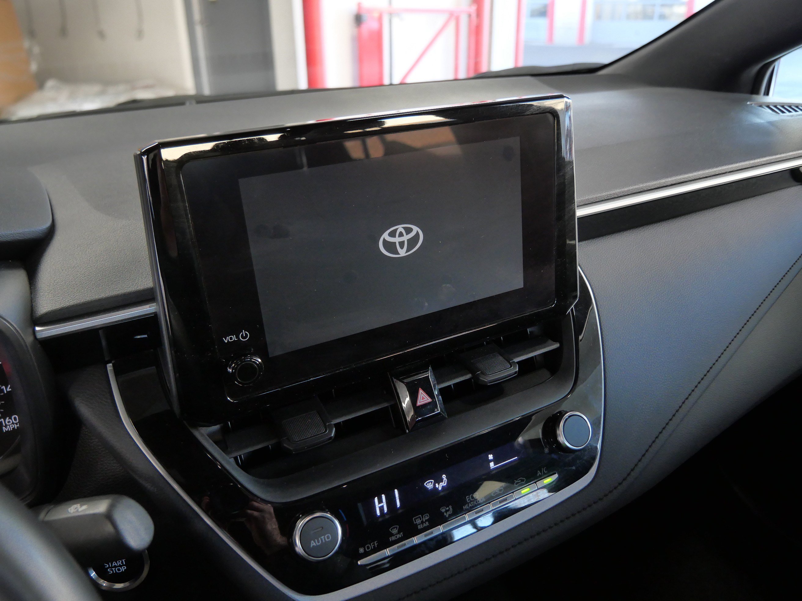 Certified 2023 Toyota Corolla SE w/ SE Premium Package image 23