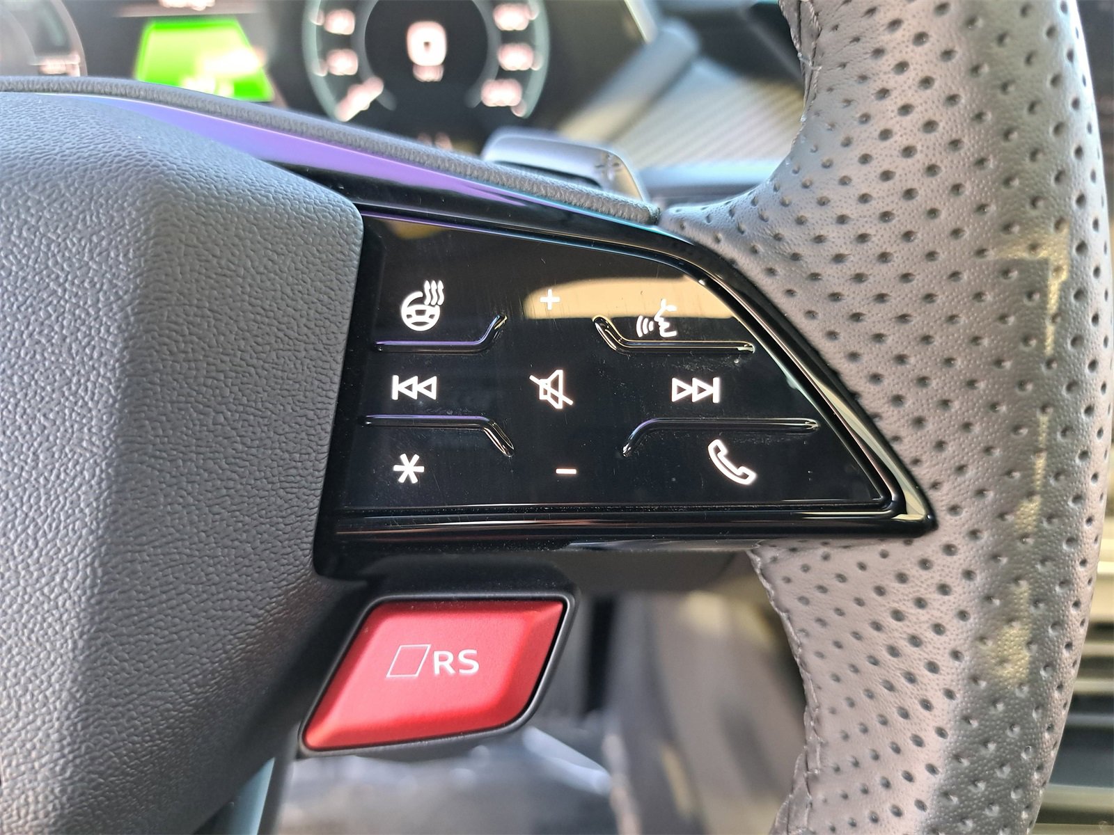 Used 2025 Audi RS e-tron GT performance w/ 21" Wheel Package image 18