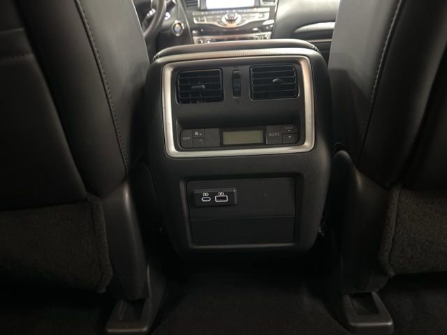 Used 2019 INFINITI QX60 Luxe w/ Essential Package image 28