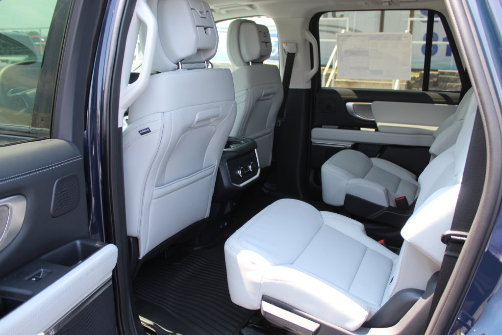 New 2027 Ford Expedition Max Platinum AWD/4WD image 20