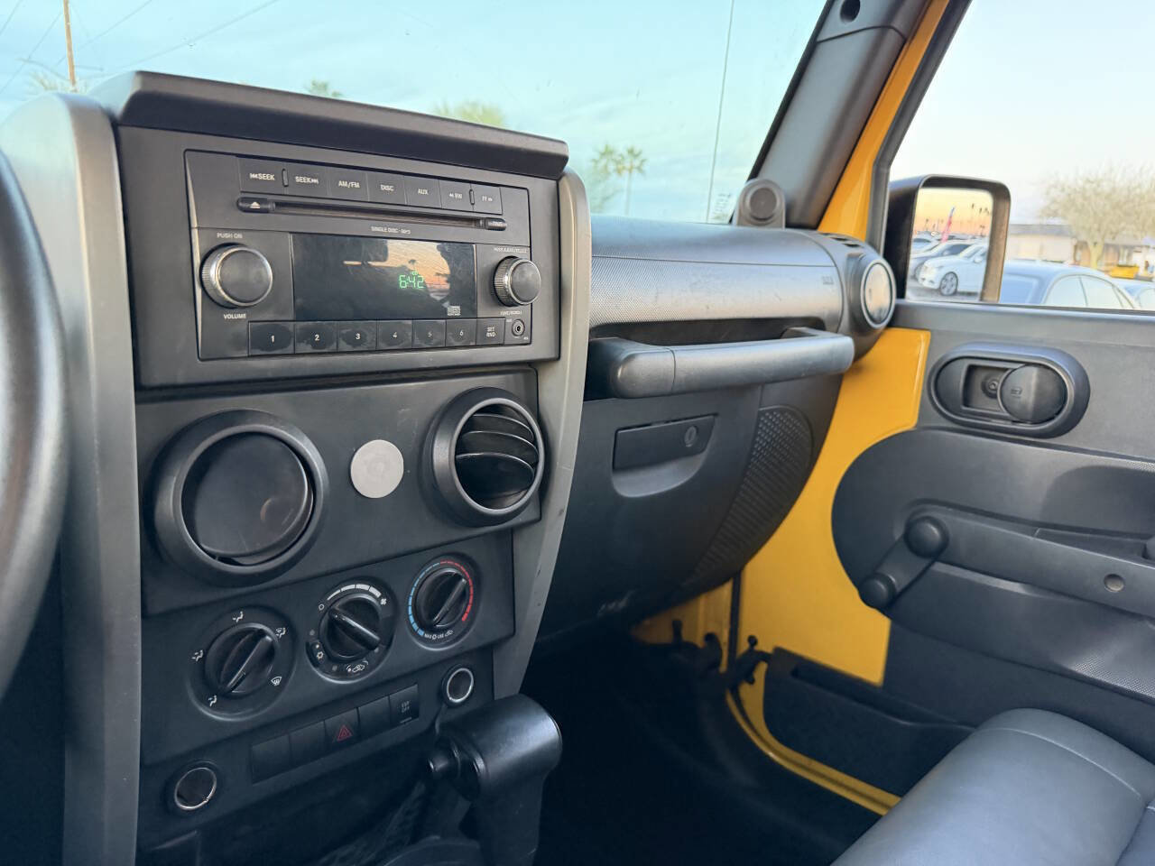 Used 2009 Jeep Wrangler X AWD/4WD image 16