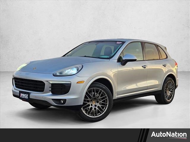 Used 2017 Porsche Cayenne Platinum Edition image 1