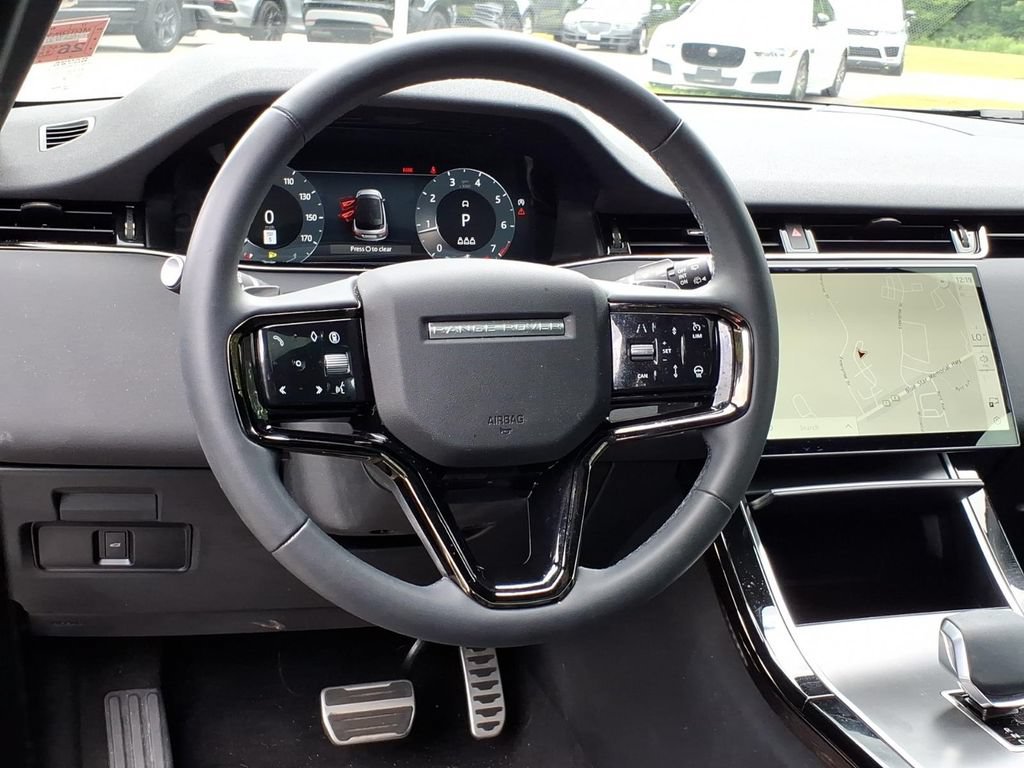 Used 2024 Land Rover Range Rover Evoque Dynamic SE AWD/4WD image 18
