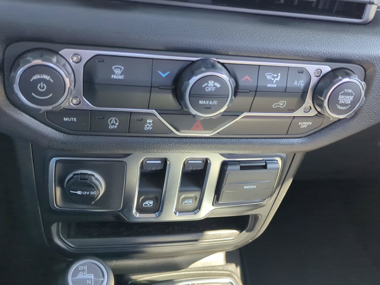 New 2026 Jeep Wrangler Sport AWD/4WD image 22