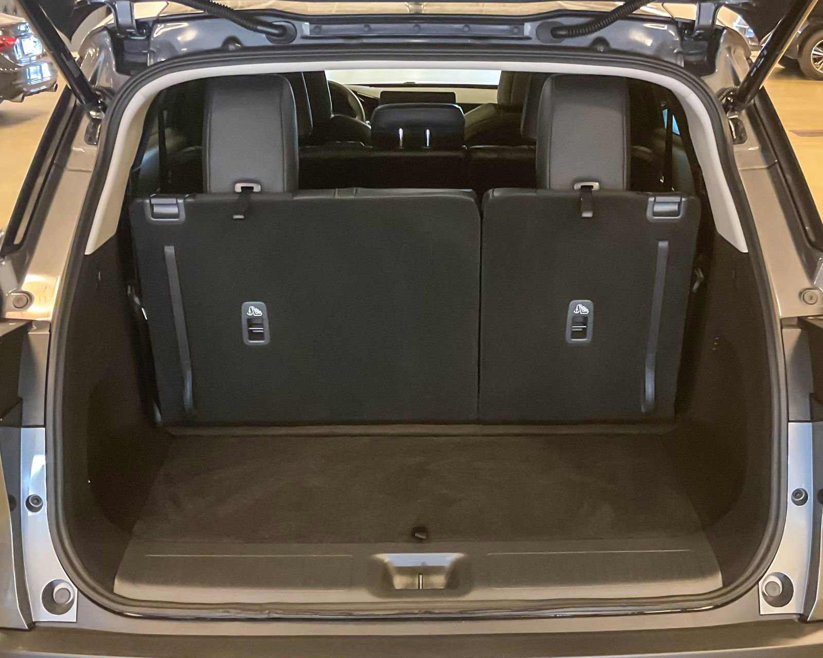 Certified 2025 INFINITI QX60 Pure image 24