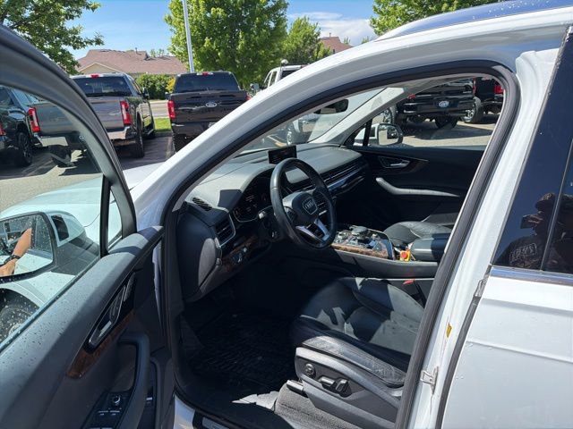 Used 2018 Audi Q7 3.0T Prestige w/ Prestige Package AWD/4WD image 14
