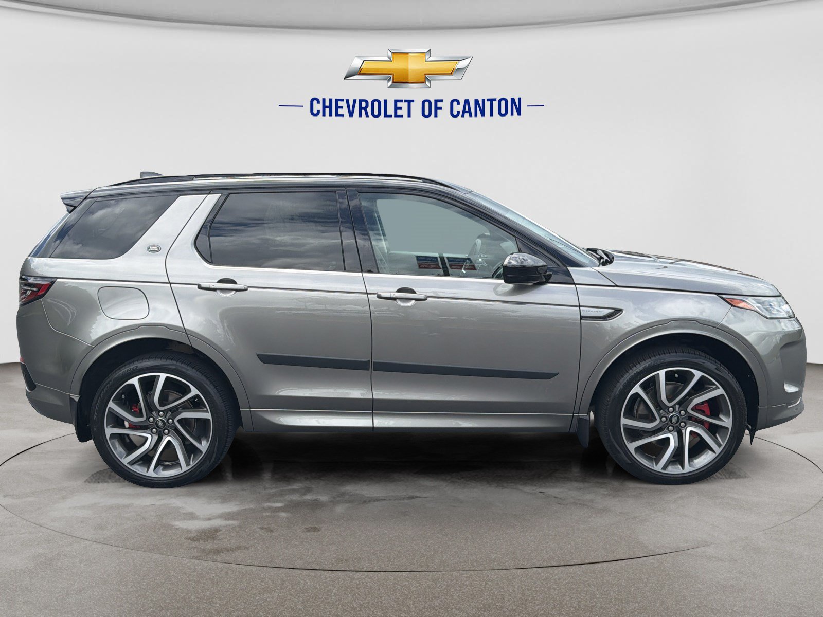 Used 2022 Land Rover Discovery Sport SE R-Dynamic AWD/4WD image 4
