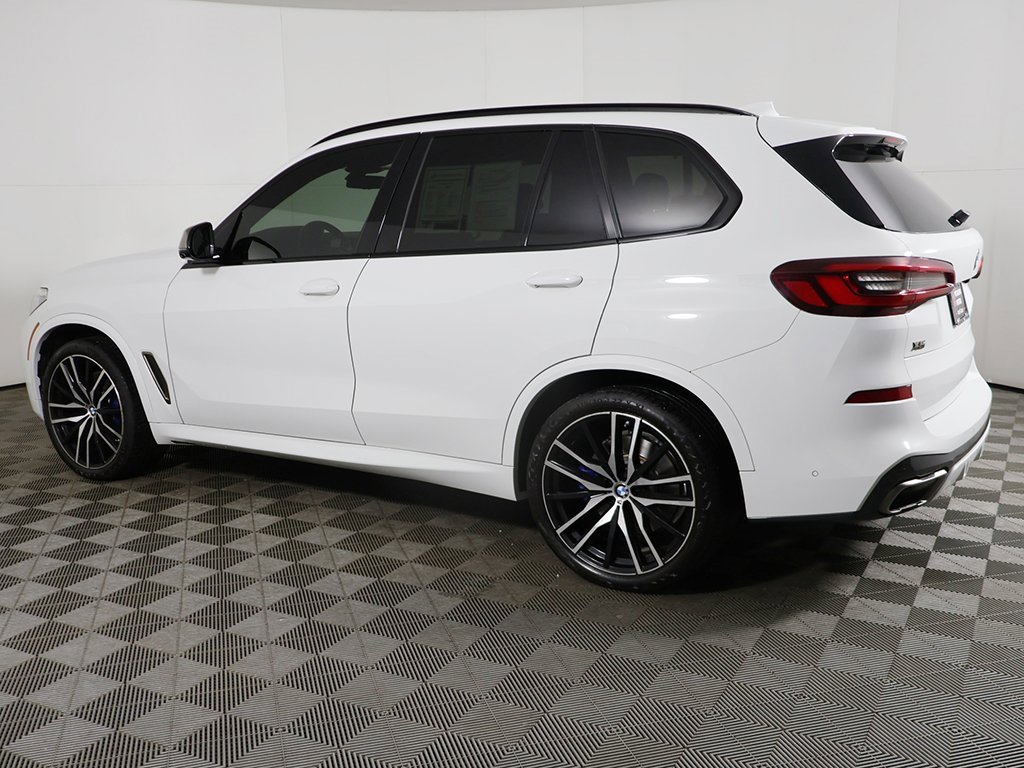 Used 2023 BMW X5 M50i w/ Executive Package image 17
