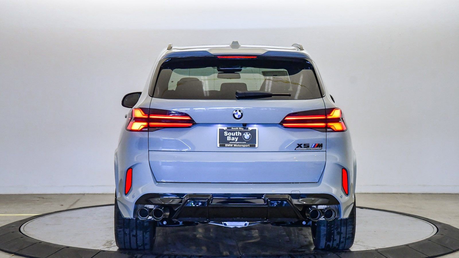 New 2026 BMW X5 M Competition w/ Executive Package image 3