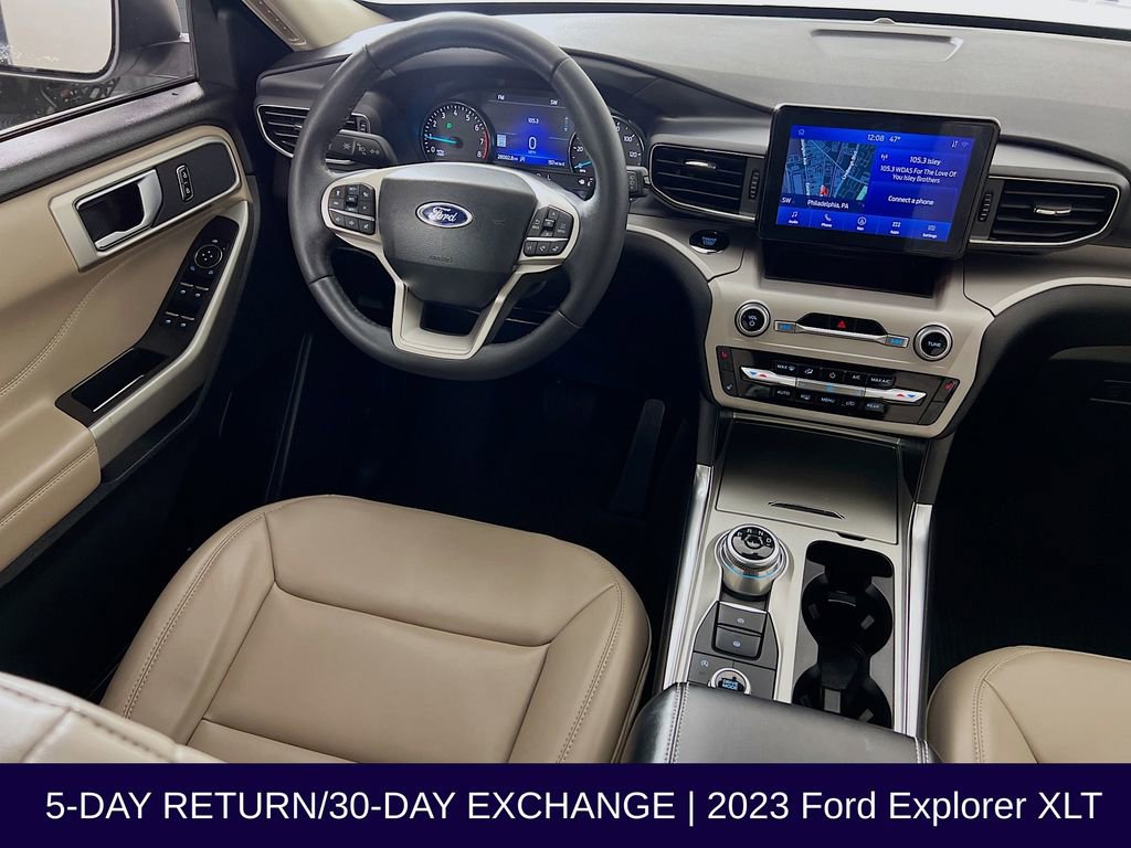 Used 2023 Ford Explorer XLT w/ Equipment Group 202A image 28