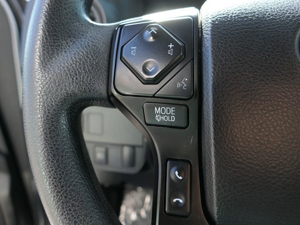 Used 2021 Toyota Tacoma SR w/ SR Convenience Package image 15