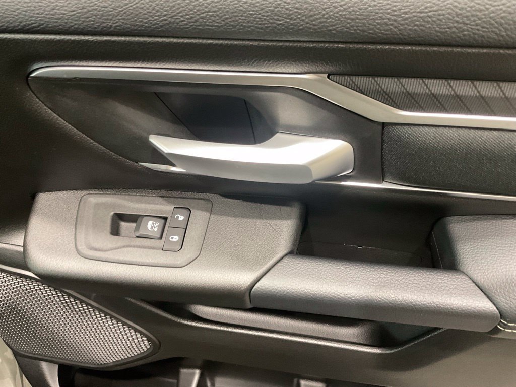 Used 2026 RAM 1500 Big Horn AWD/4WD image 14