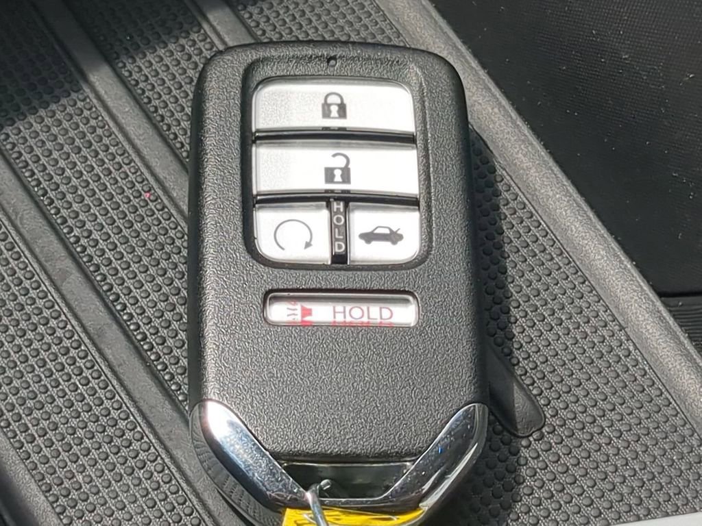 Used 2022 Honda Insight Touring image 29