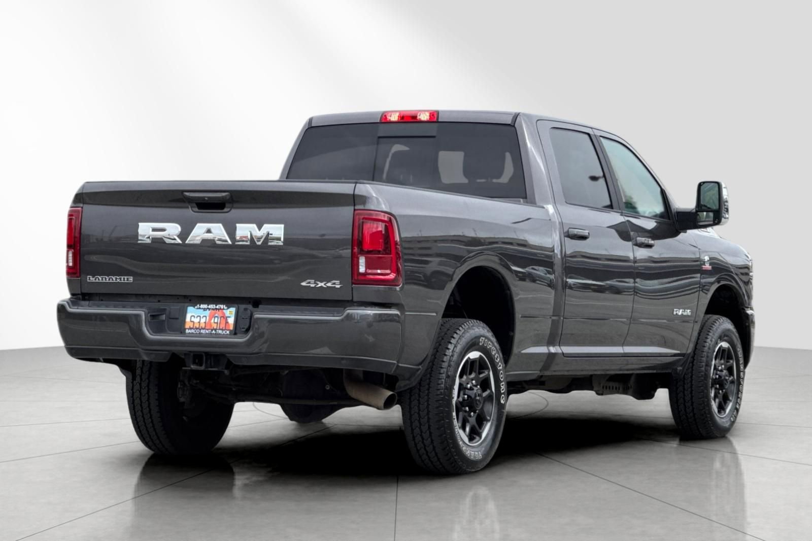 Used 2026 RAM 2500 Laramie AWD/4WD image 4