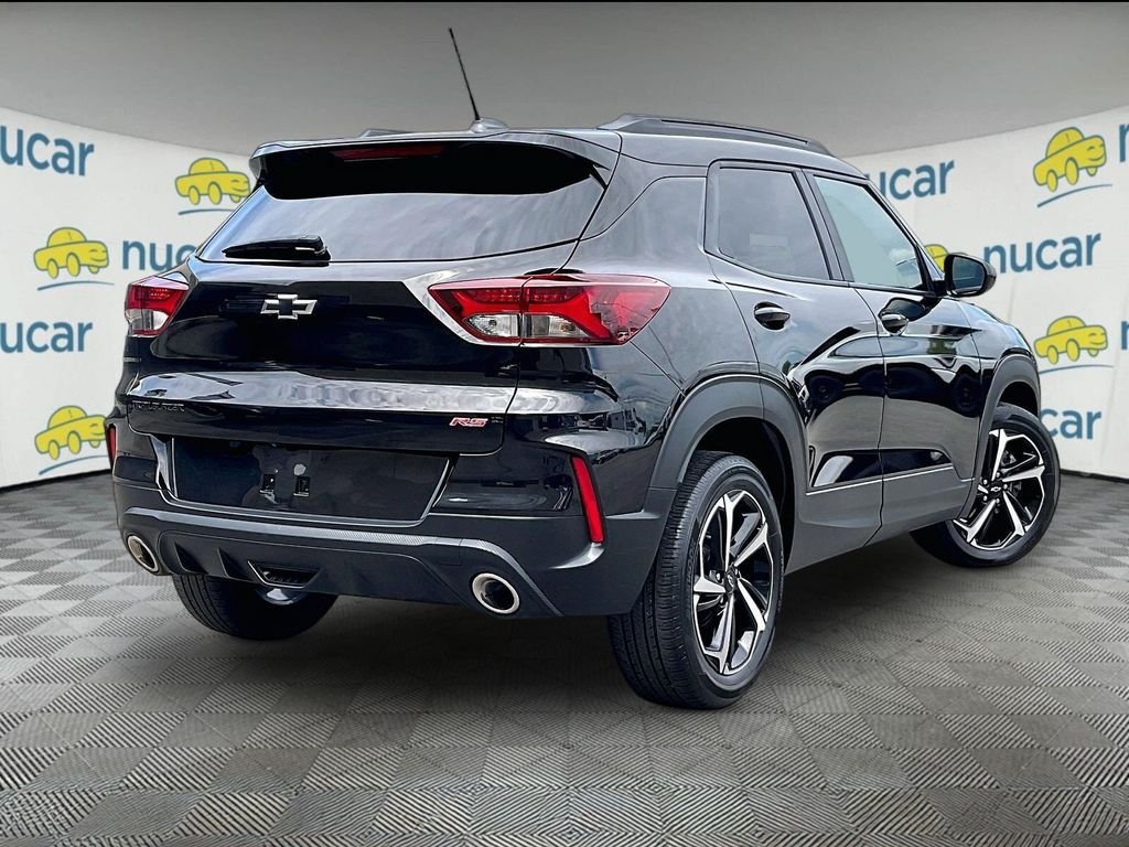Used 2023 Chevrolet TrailBlazer RS w/ Technology Package FWD image 6
