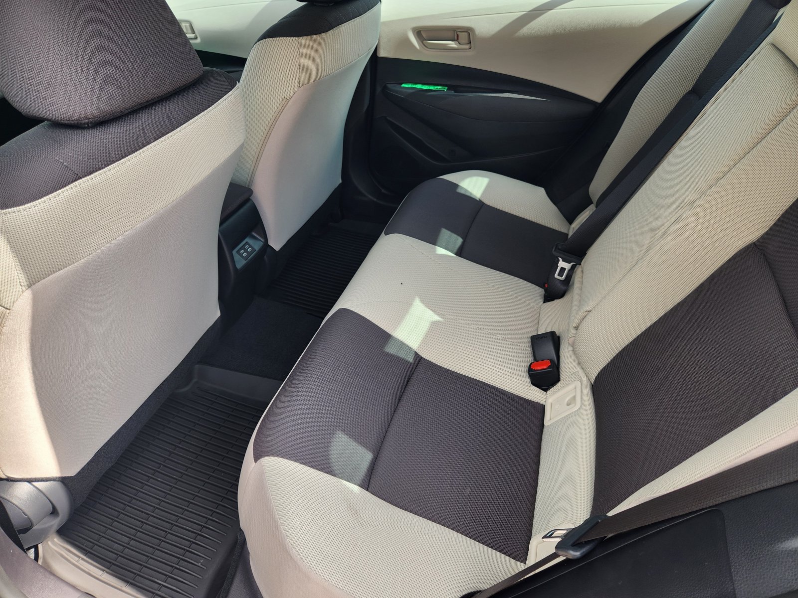 New 2027 Toyota Corolla LE FWD image 24