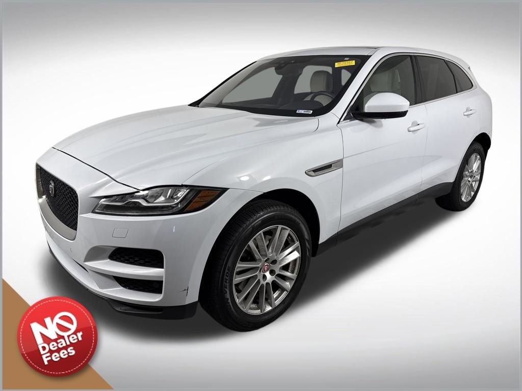 Used 2017 Jaguar F-PACE Prestige image 7