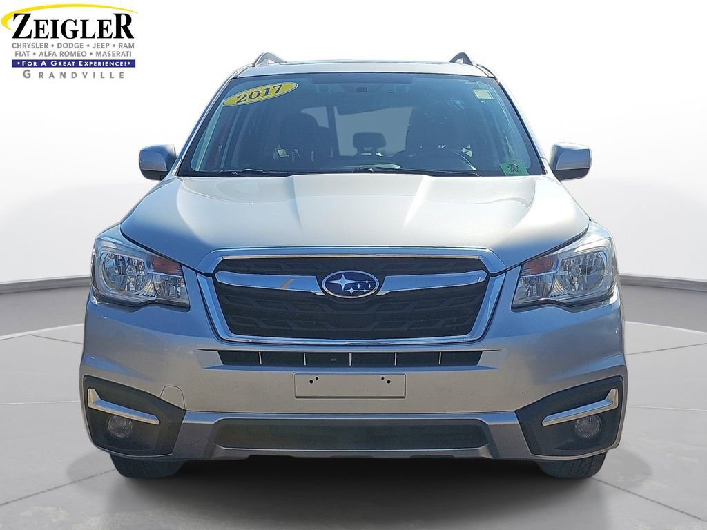 Used 2017 Subaru Forester 2.5i Premium image 2