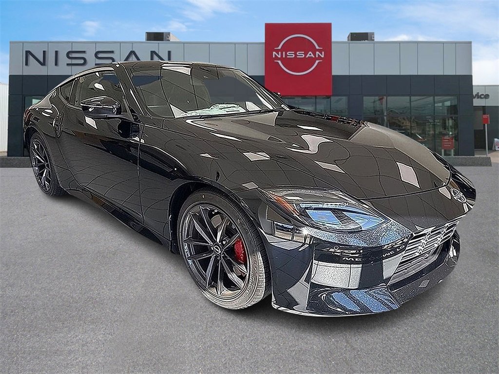 New 2024 Nissan Z Performance w/ Floor Mat Package